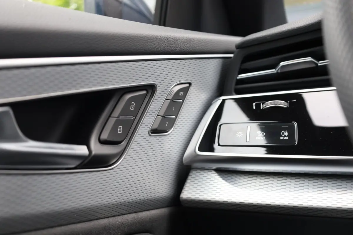55 TFSI e quattro Pro Line S |Pano |RS Zetels |Softcolse |Luchtvering |4 Wiel Best. |B&O |Memory |360° |Sfeer