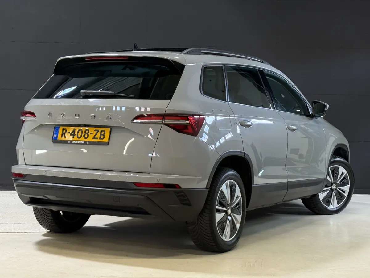 1.5 TSI ACT Business Edition Plus | Panoramadak | Camera | Adaptive cruise | Stoelverwarming | Full LED | NL auto | Dealer onderhouden