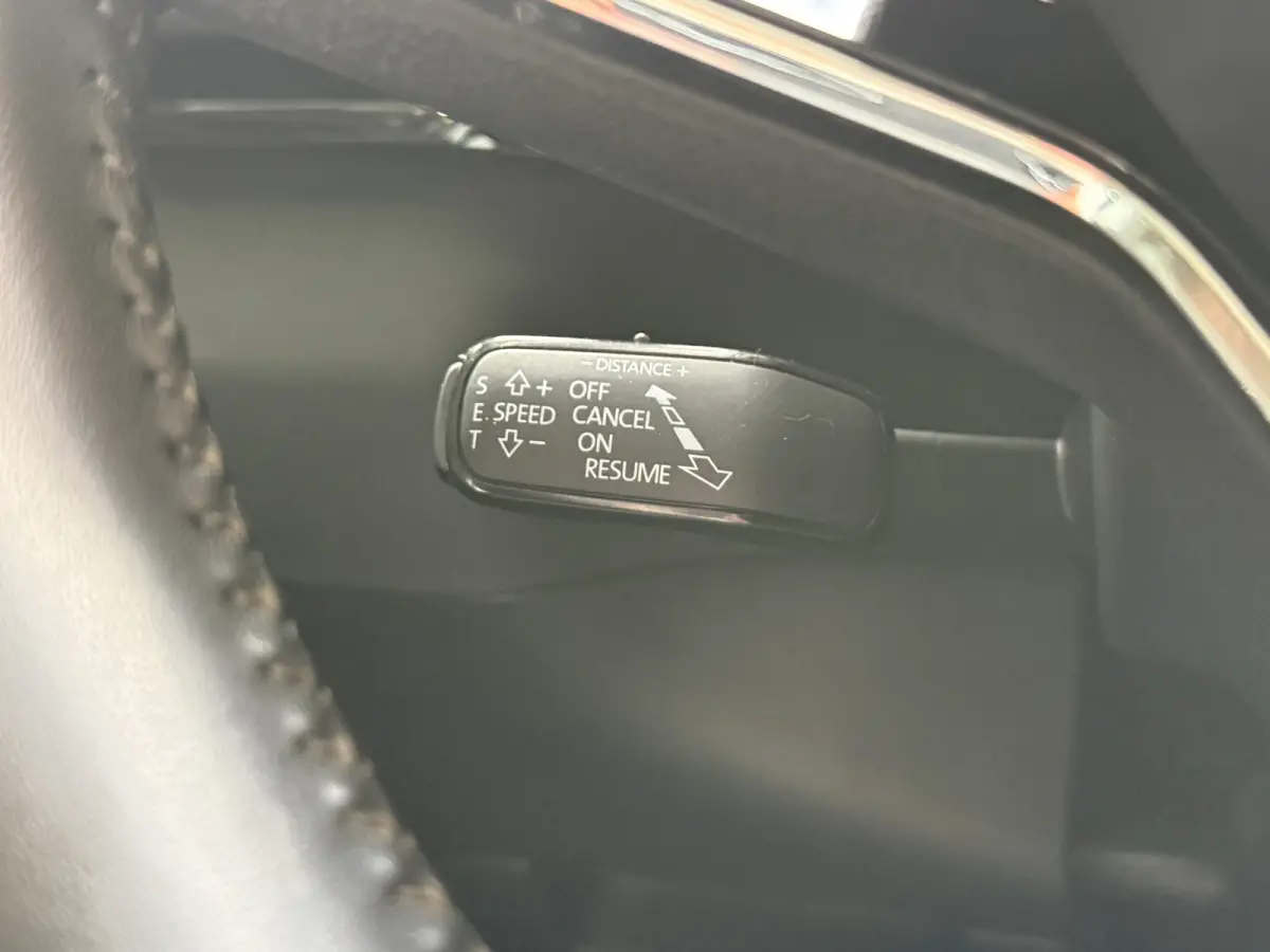 1.5 TSI ACT Business Edition Plus | Panoramadak | Camera | Adaptive cruise | Stoelverwarming | Full LED | NL auto | Dealer onderhouden