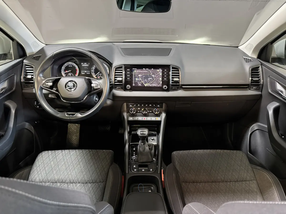 1.5 TSI ACT Business Edition Plus | Panoramadak | Camera | Adaptive cruise | Stoelverwarming | Full LED | NL auto | Dealer onderhouden