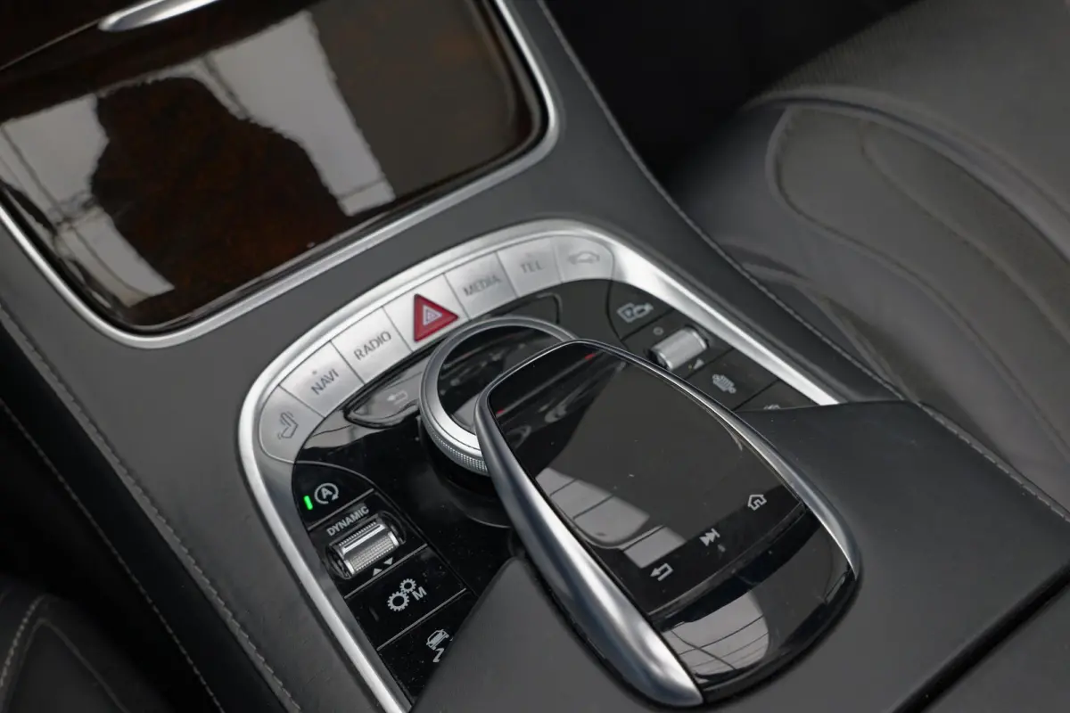 S63 AMG 4MATIC Premium Plus |Luchtvering|HUD|Nachtzicht|Airscarf|