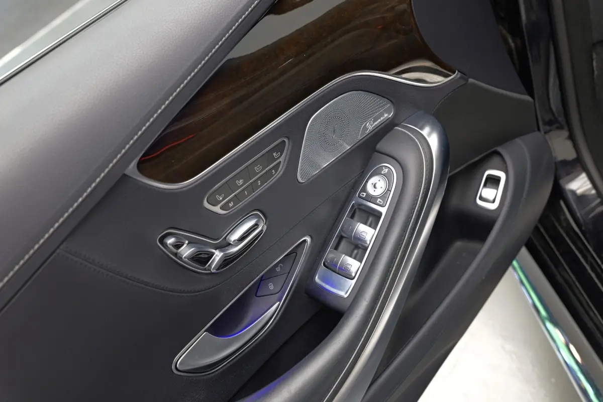 S63 AMG 4MATIC Premium Plus |Luchtvering|HUD|Nachtzicht|Airscarf|