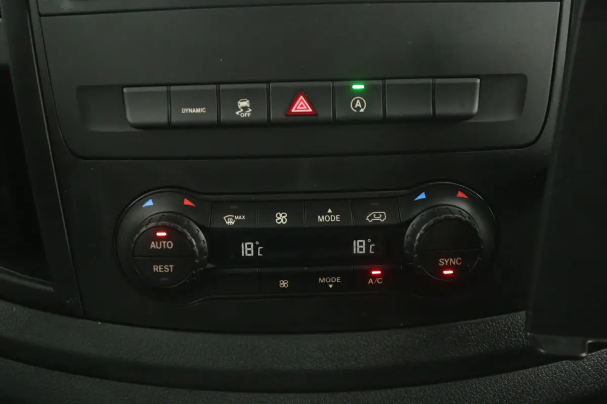 114 CDI Lang | Aut. | Clima | Camera | Cruise | Carplay | 2xSchuifdeur | Parkeersens. | Trekhaak
