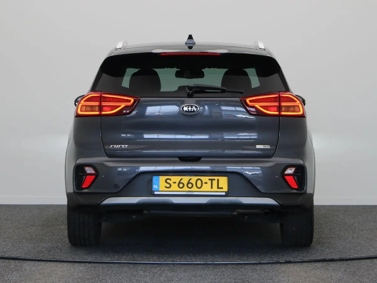 1.6 GDi Hybrid ExecutiveLine | Lederen Bekleding | Stoelverwarming | All Season Banden |
