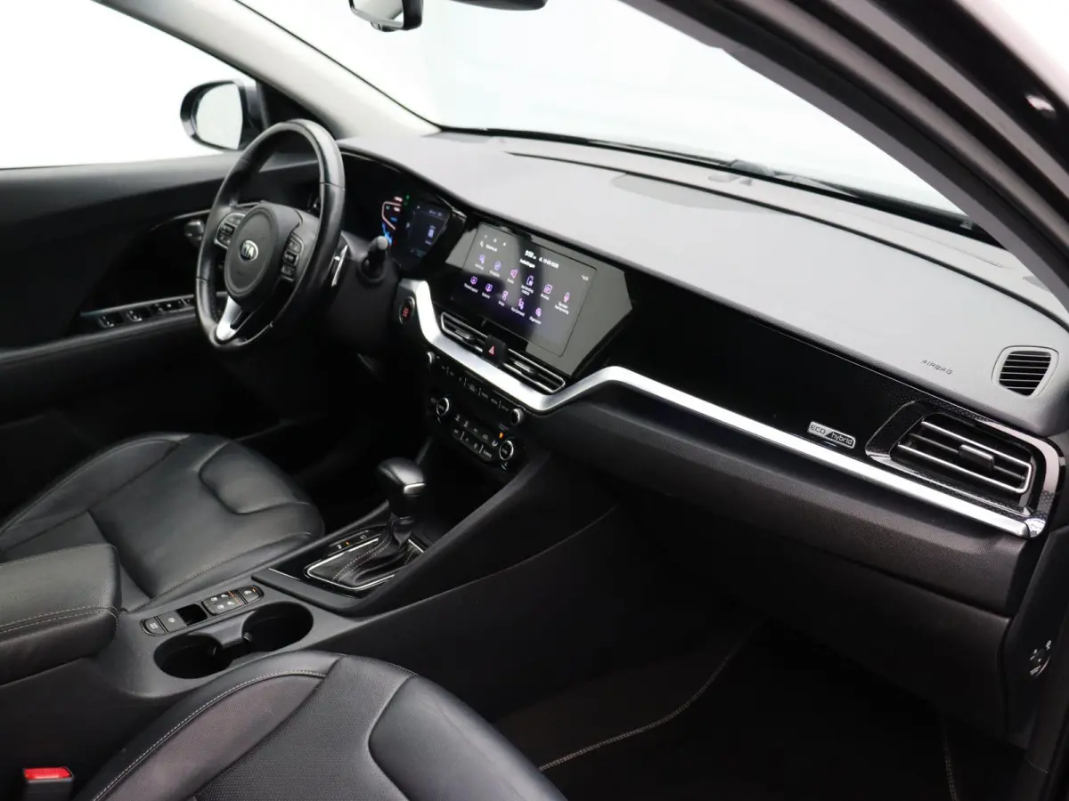 1.6 GDi Hybrid ExecutiveLine | Lederen Bekleding | Stoelverwarming | All Season Banden |