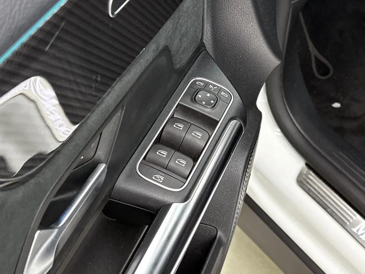250 e Plug-In AMG Line WIDE-SCREEN | SFEER | ELEKTR. ACHTERKLEP | CAMERA