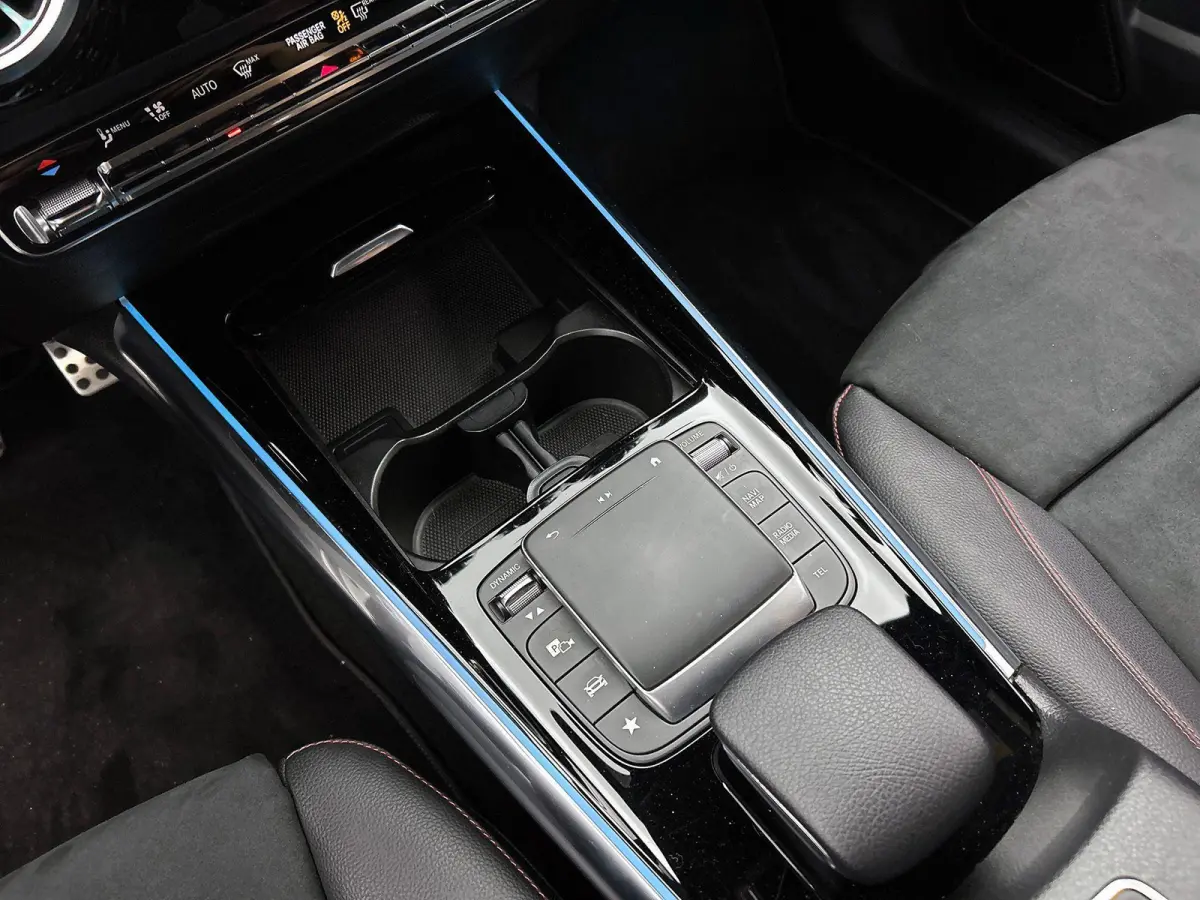 250 e Plug-In AMG Line WIDE-SCREEN | SFEER | ELEKTR. ACHTERKLEP | CAMERA