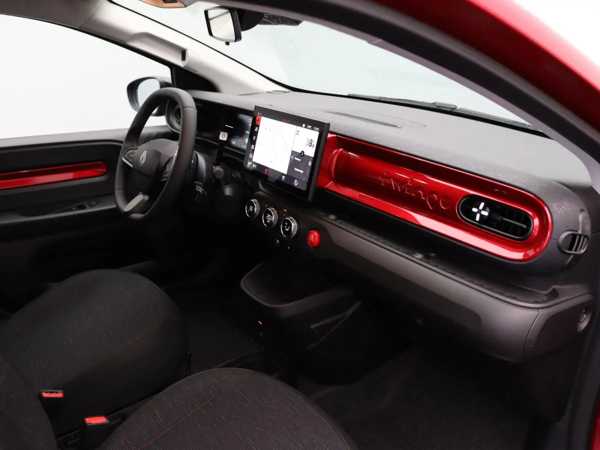urban range techno 27.5 kWh | Stoelverwarming | Adaptive Cruise Control | Achteruitrijcamera | Climate Control |