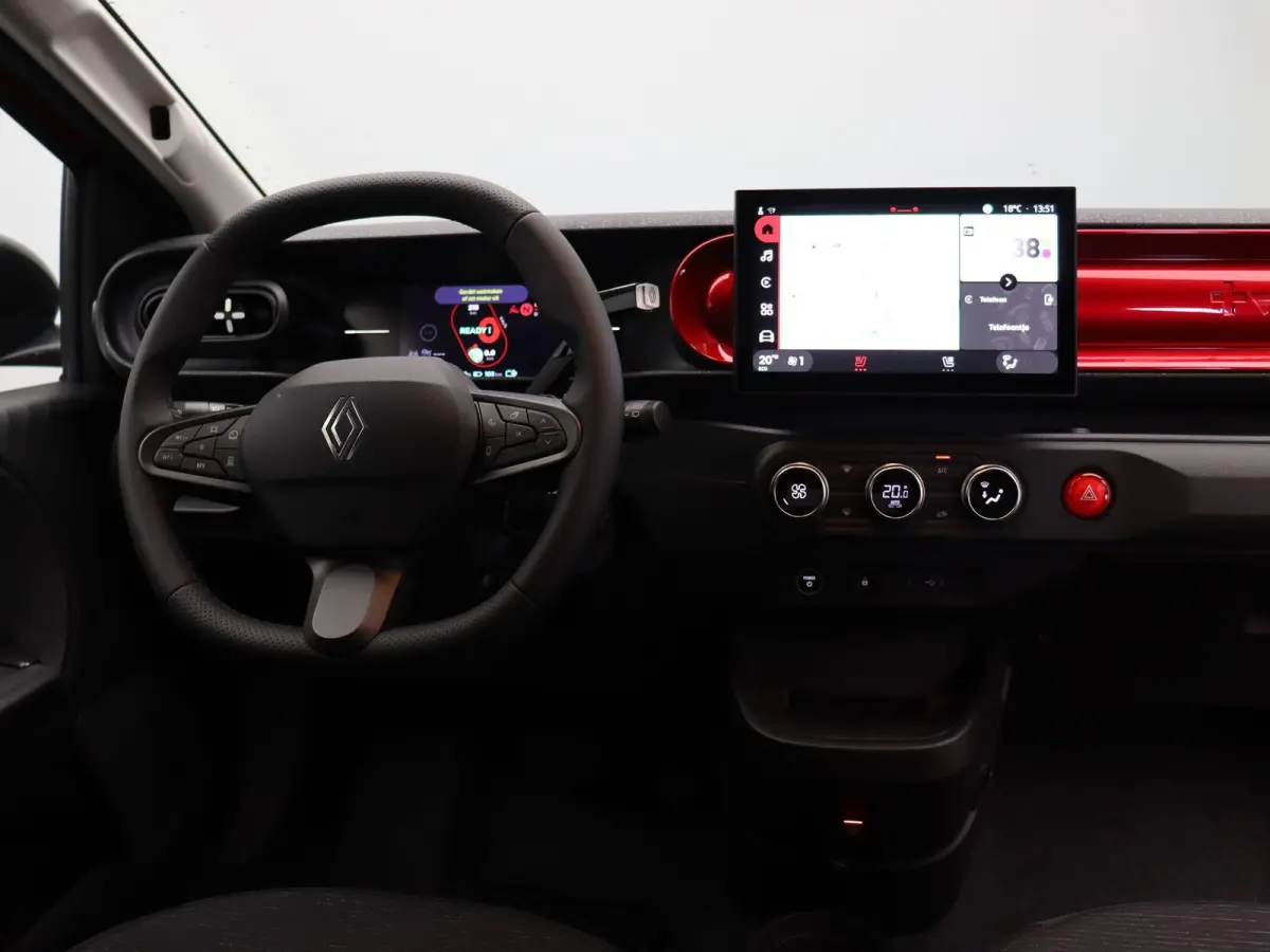 urban range techno 27.5 kWh | Stoelverwarming | Adaptive Cruise Control | Achteruitrijcamera | Climate Control |
