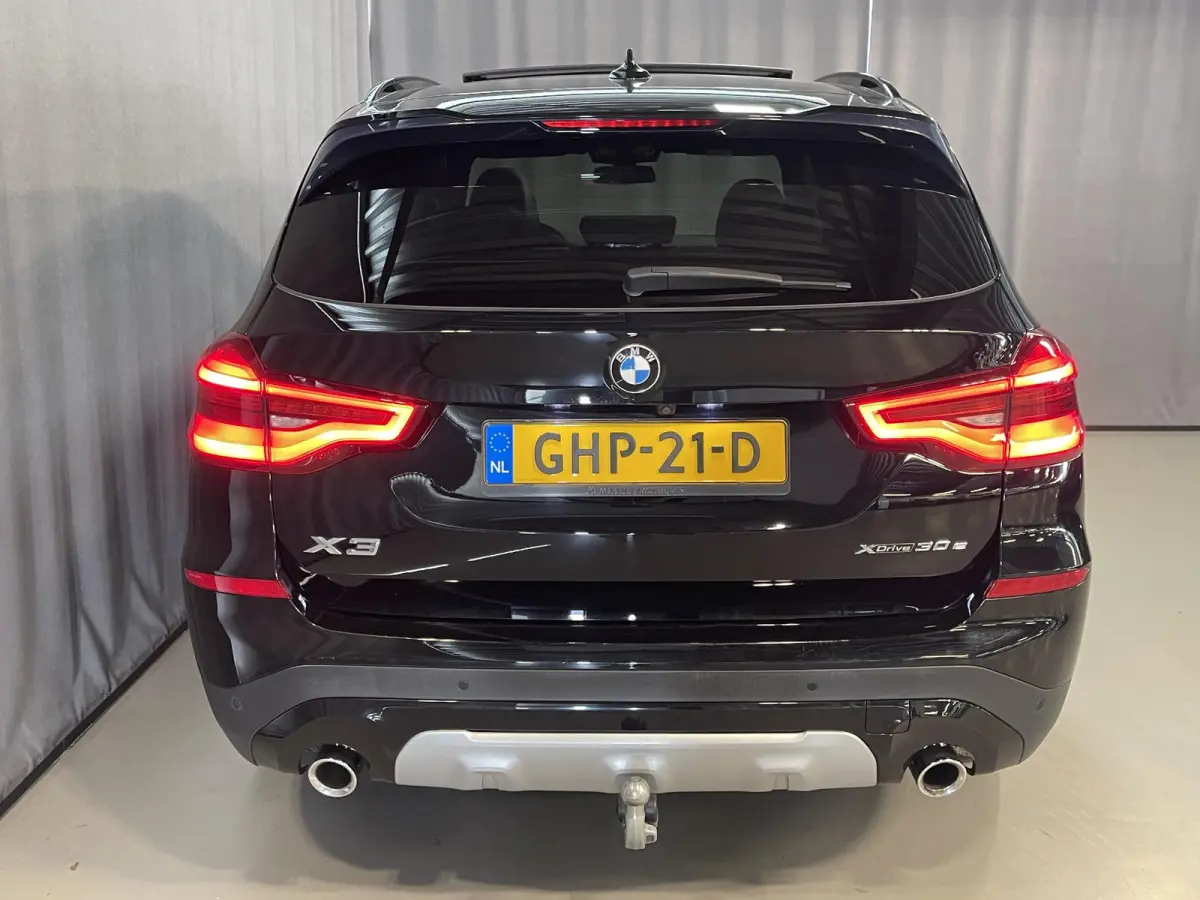 xDrive30e High Executive X Line 19"/SOH 89%/Panoramadak/Trekhaak/360 camera/Adaptieve cruise/Dodehoek/Stoel + stuurverwarming/Head-up
