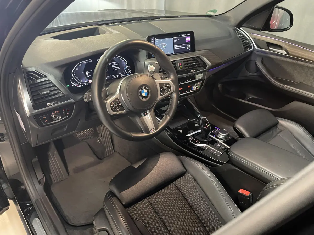 xDrive30e High Executive X Line 19"/SOH 89%/Panoramadak/Trekhaak/360 camera/Adaptieve cruise/Dodehoek/Stoel + stuurverwarming/Head-up
