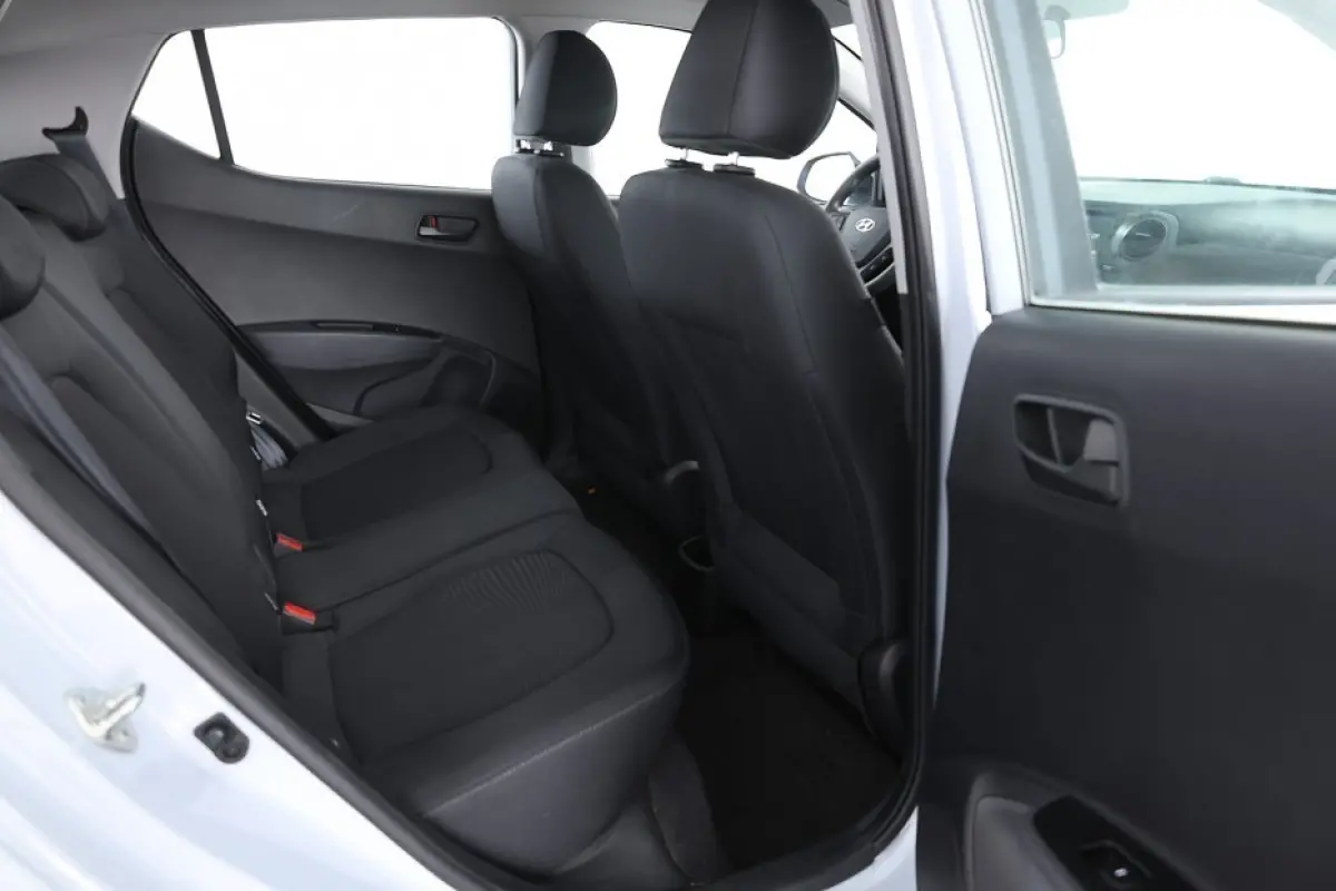 1.0i Comfort | NAVI | AIRCO