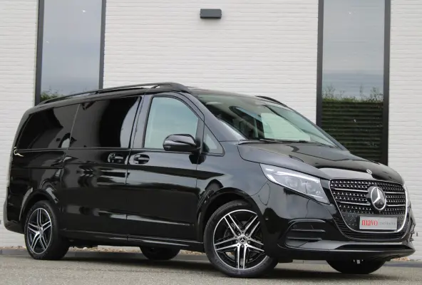 300d / DC / AMG / Panorama / bj 2025 / 2x Elec Schuifd / 360 Cam / Burmester / Vol Opties / NIEUWSTAAT
