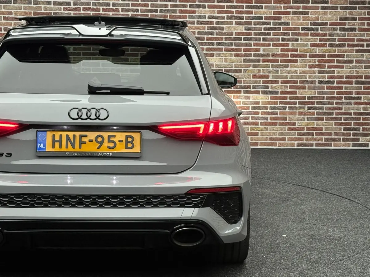 2.5TFSI RS 3 quattro Keramisch Headup Panorama Nardo Memory