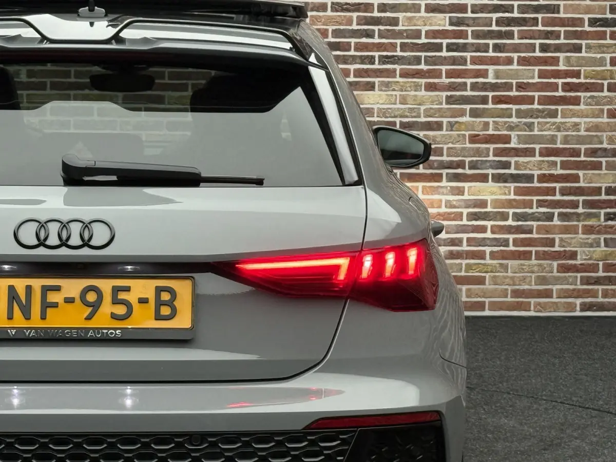 2.5TFSI RS 3 quattro Keramisch Headup Panorama Nardo Memory