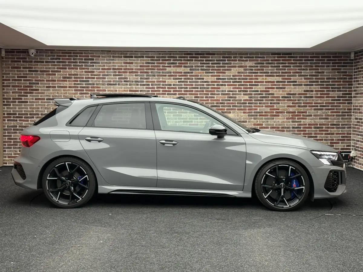 2.5TFSI RS 3 quattro Keramisch Headup Panorama Nardo Memory