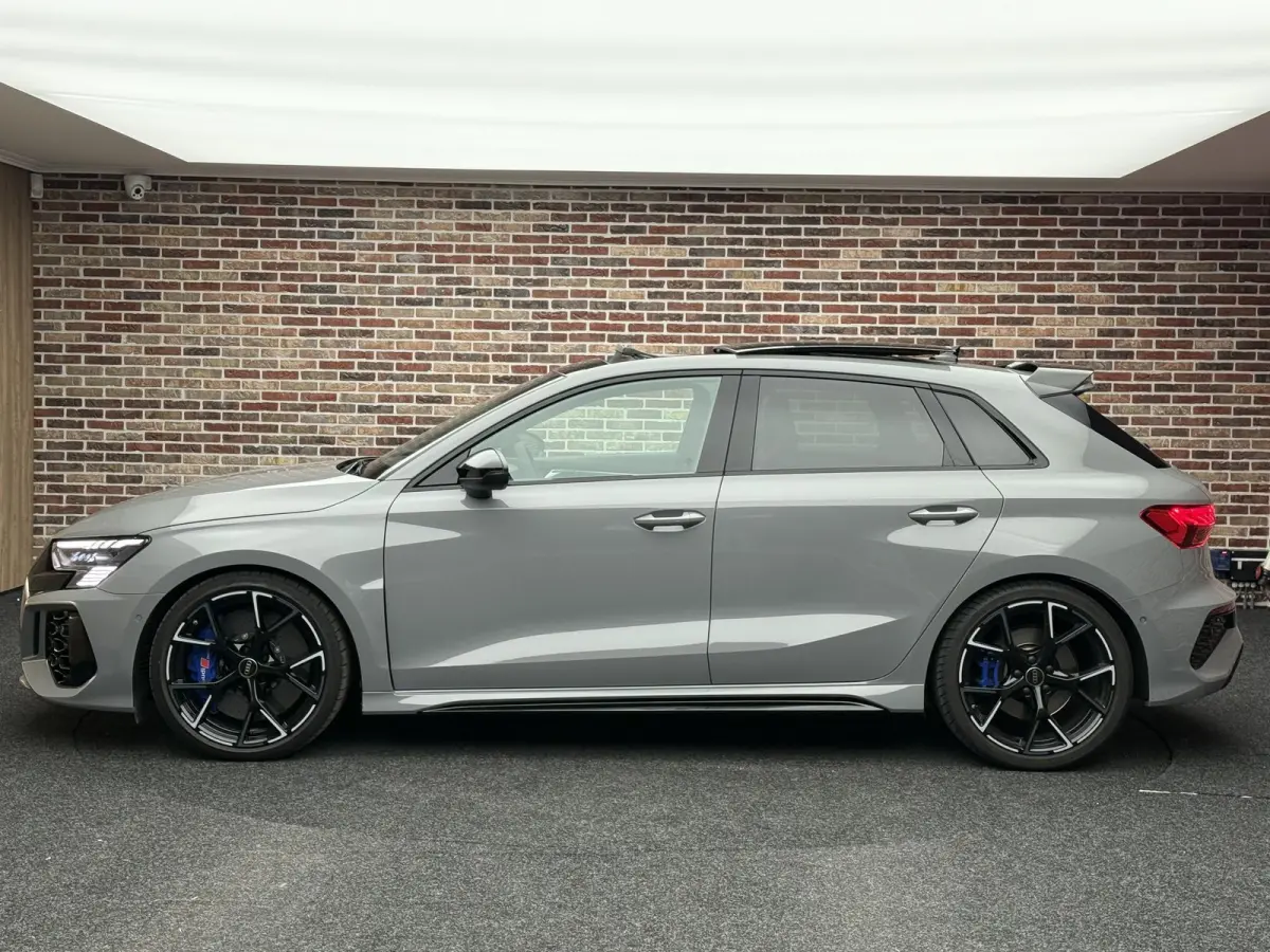 2.5TFSI RS 3 quattro Keramisch Headup Panorama Nardo Memory