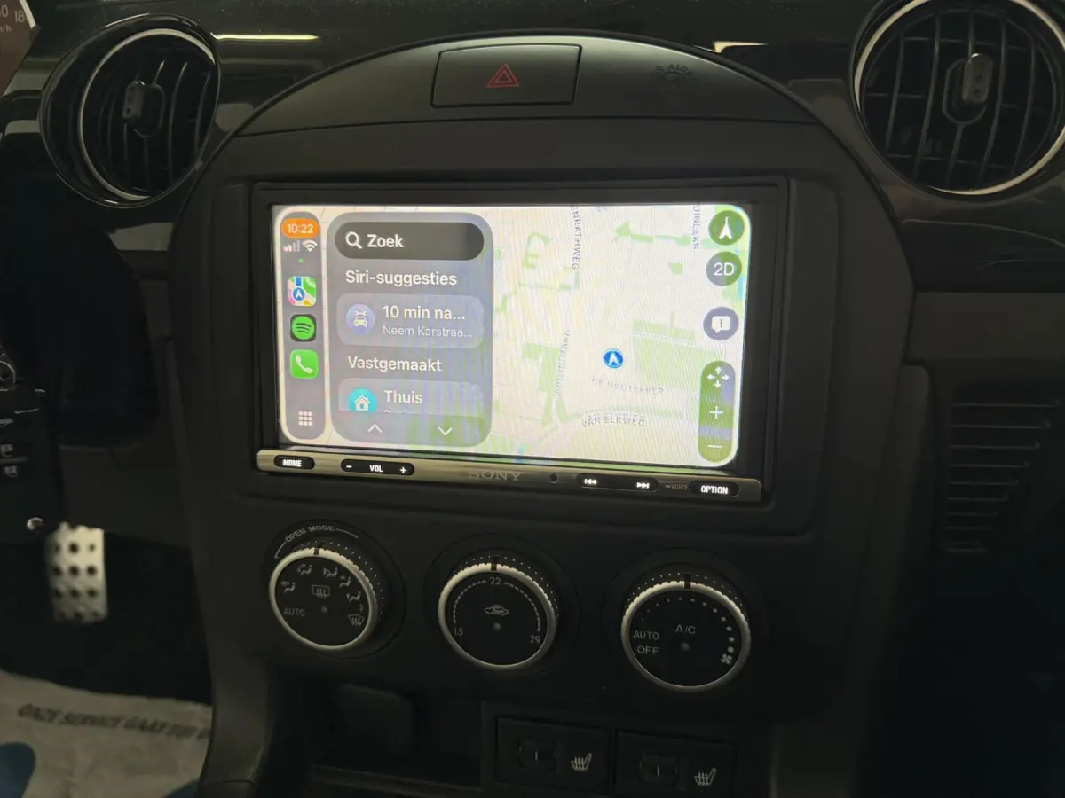 1.8 Silver Edition | LEDER | CARPLAY | CAMERA