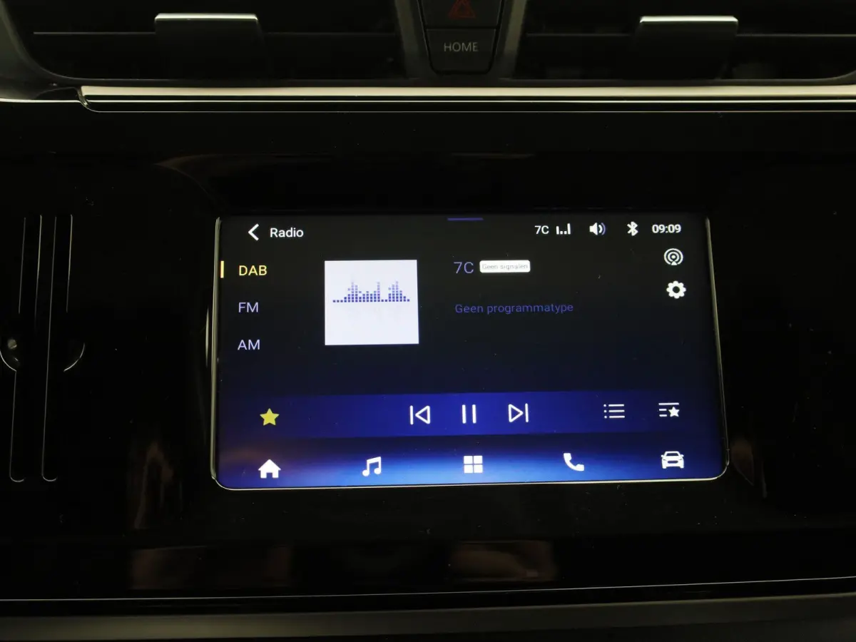 SWB 50 kWh | Climate Control | Apple Carplay / Android Auto | Stoelverwarming | Achteruitrijcamera |