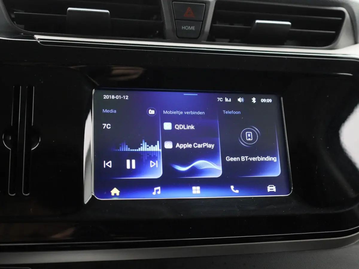 SWB 50 kWh | Climate Control | Apple Carplay / Android Auto | Stoelverwarming | Achteruitrijcamera |