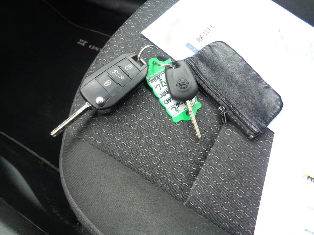 1.2 Turbo Online Edition airco, cruise controle, android/carplay