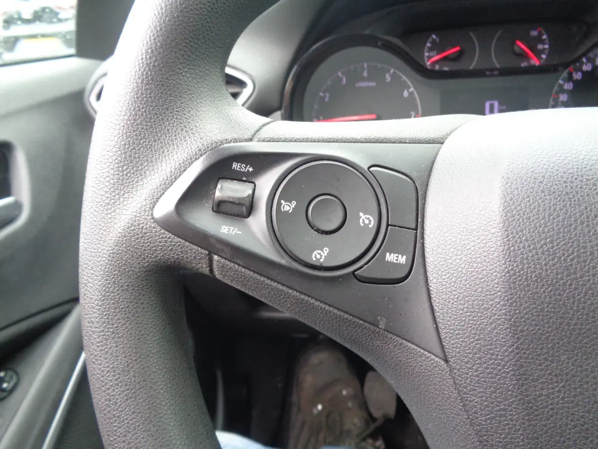 1.2 Turbo Online Edition airco, cruise controle, android/carplay