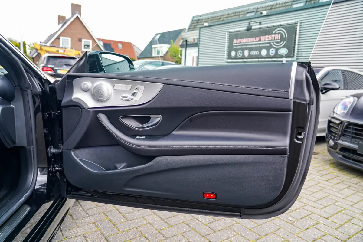 200 Premium Plus | 360 Camera | Elektrische verstelbare voorstoelen | Burmester | Memory