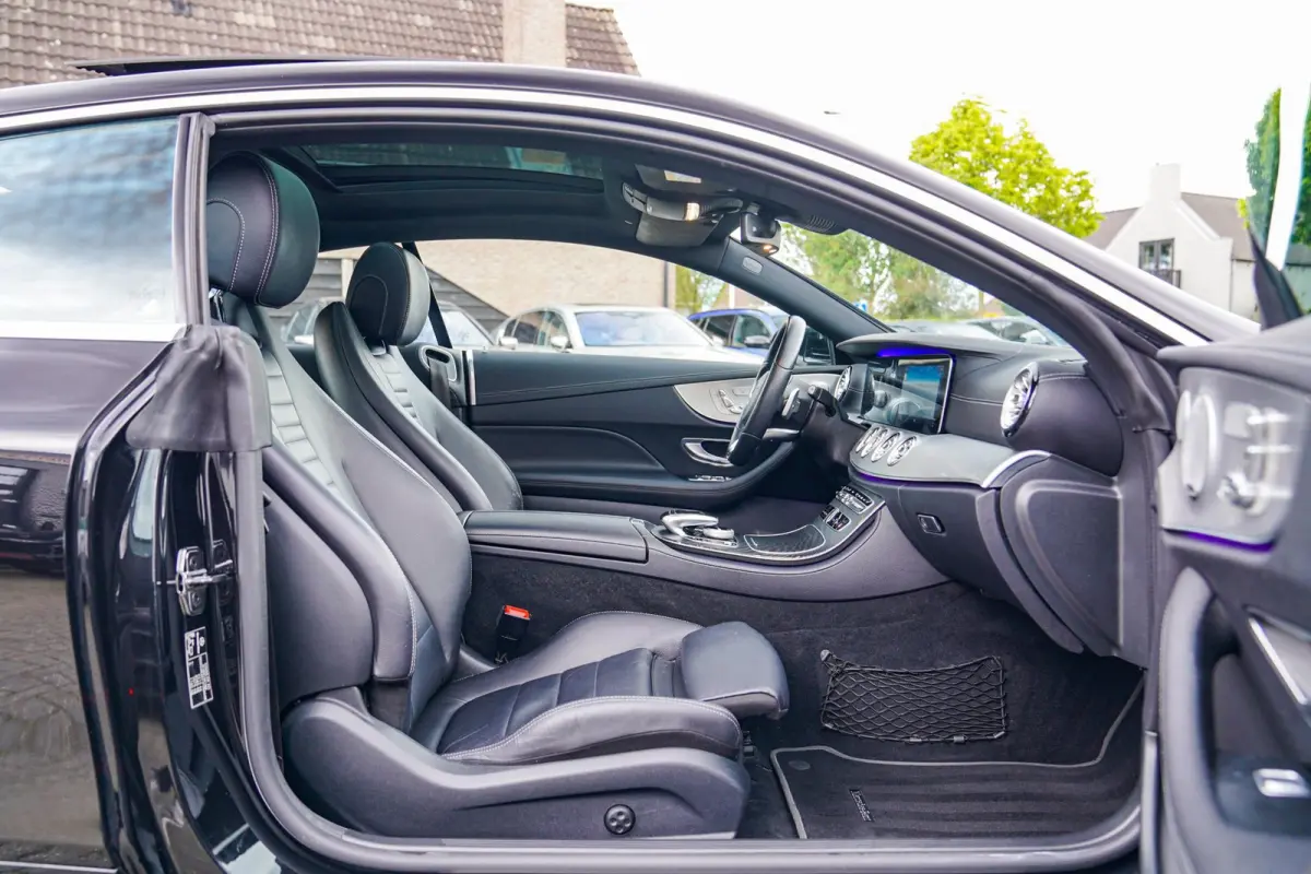 200 Premium Plus | 360 Camera | Elektrische verstelbare voorstoelen | Burmester | Memory