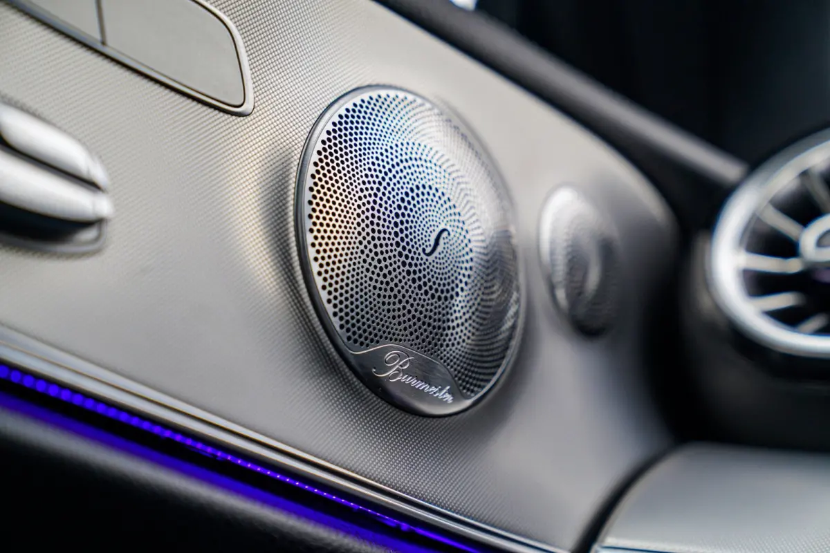 200 Premium Plus | 360 Camera | Elektrische verstelbare voorstoelen | Burmester | Memory