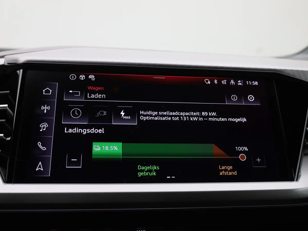 40 Edition 63 kWh l Climate control l Navigatie l Parkeersensoren l Privacy glas l Stoelverwarming l LED-koplampen l Audi sound system l Audi virtual cockpit l Lichtmetalen wielen