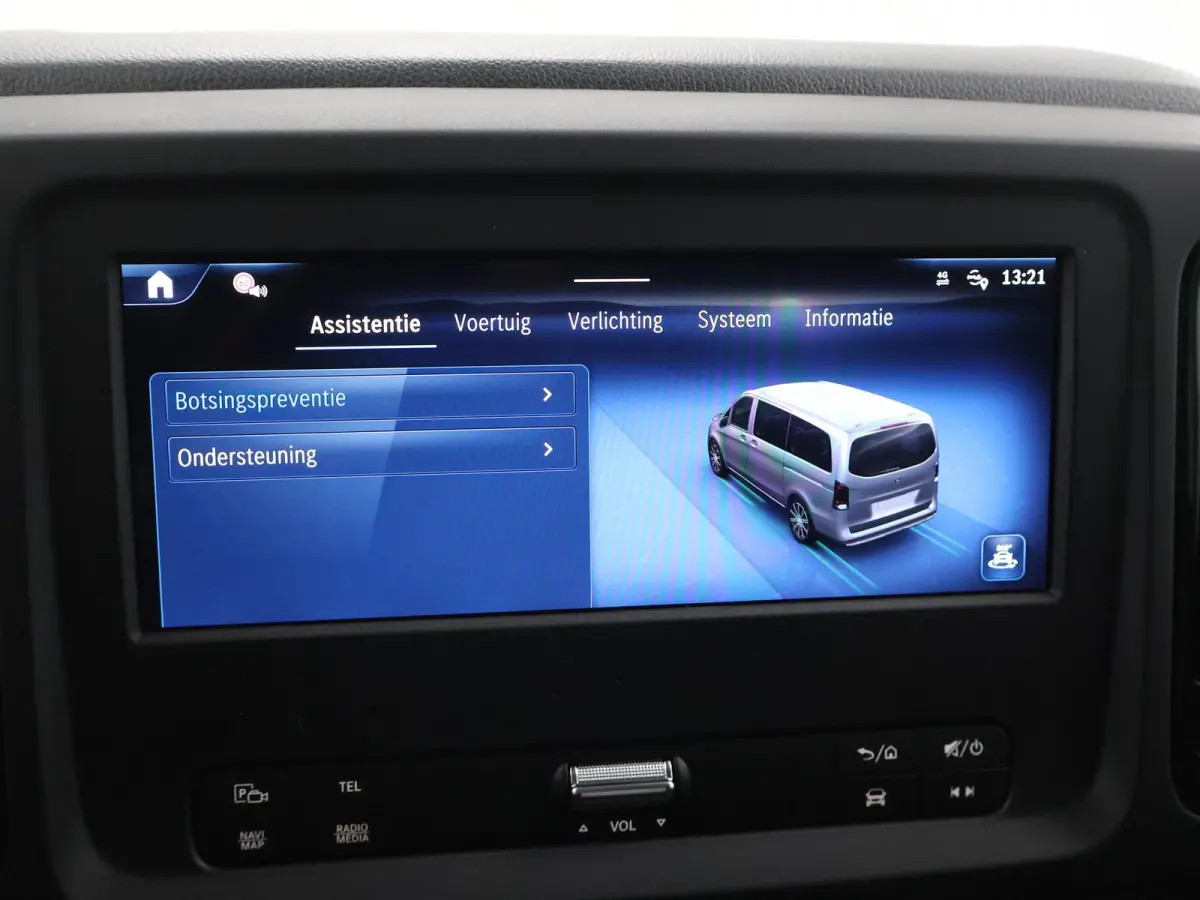 116 CDI Aut. | Lang L2 | Select | MODEL 2025 | Dodehoekassistent | LED koplampen | Cruise Control | Parkeercamera | Navigatie | DAB Radio | Verwarmd Stuurwiel | Lane-Assist | 3-zits | Achter