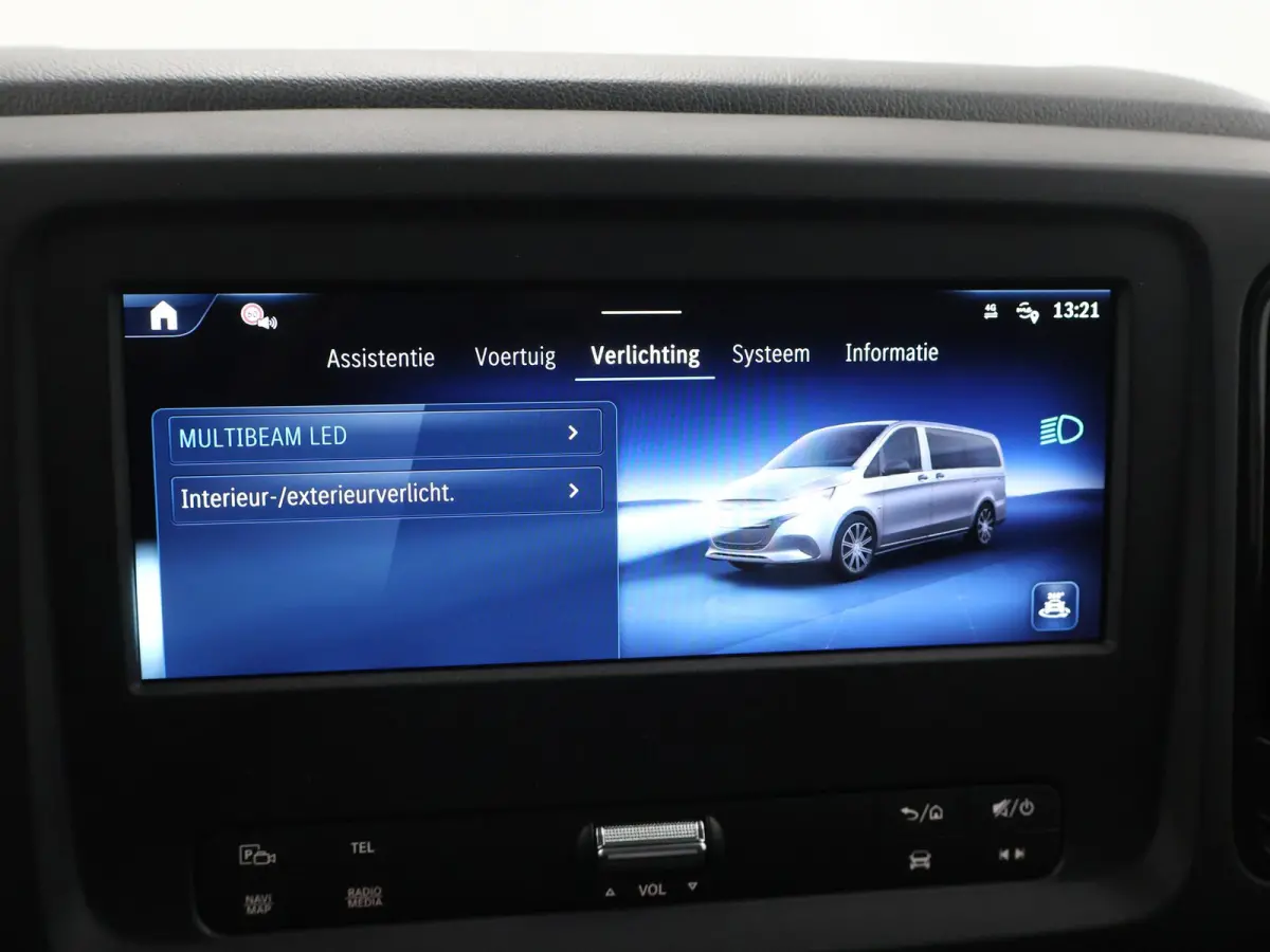 116 CDI Aut. | Lang L2 | Select | MODEL 2025 | Dodehoekassistent | LED koplampen | Cruise Control | Parkeercamera | Navigatie | DAB Radio | Verwarmd Stuurwiel | Lane-Assist | 3-zits | Achter