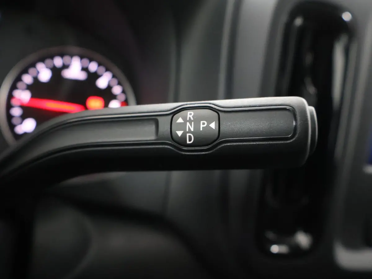 116 CDI Aut. | Lang L2 | Select | MODEL 2025 | Dodehoekassistent | LED koplampen | Cruise Control | Parkeercamera | Navigatie | DAB Radio | Verwarmd Stuurwiel | Lane-Assist | 3-zits | Achter