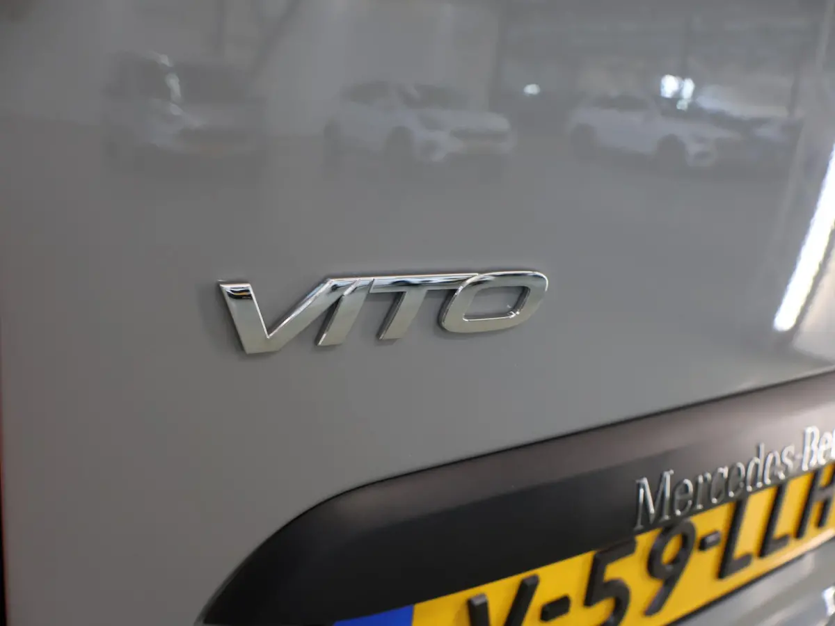 116 CDI Aut. | Lang L2 | Select | MODEL 2025 | Dodehoekassistent | LED koplampen | Cruise Control | Parkeercamera | Navigatie | DAB Radio | Verwarmd Stuurwiel | Lane-Assist | 3-zits | Achter