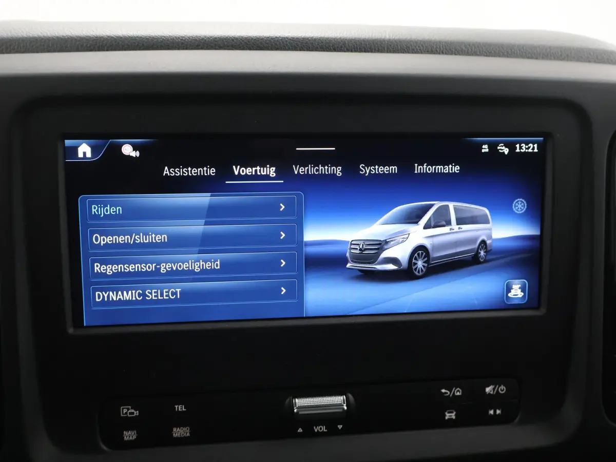 116 CDI Aut. | Lang L2 | Select | MODEL 2025 | Dodehoekassistent | LED koplampen | Cruise Control | Parkeercamera | Navigatie | DAB Radio | Verwarmd Stuurwiel | Lane-Assist | 3-zits | Achter