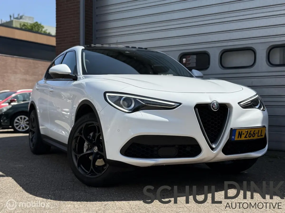 2.0 T AWD Super TREKHAAK|PANORAMADAK