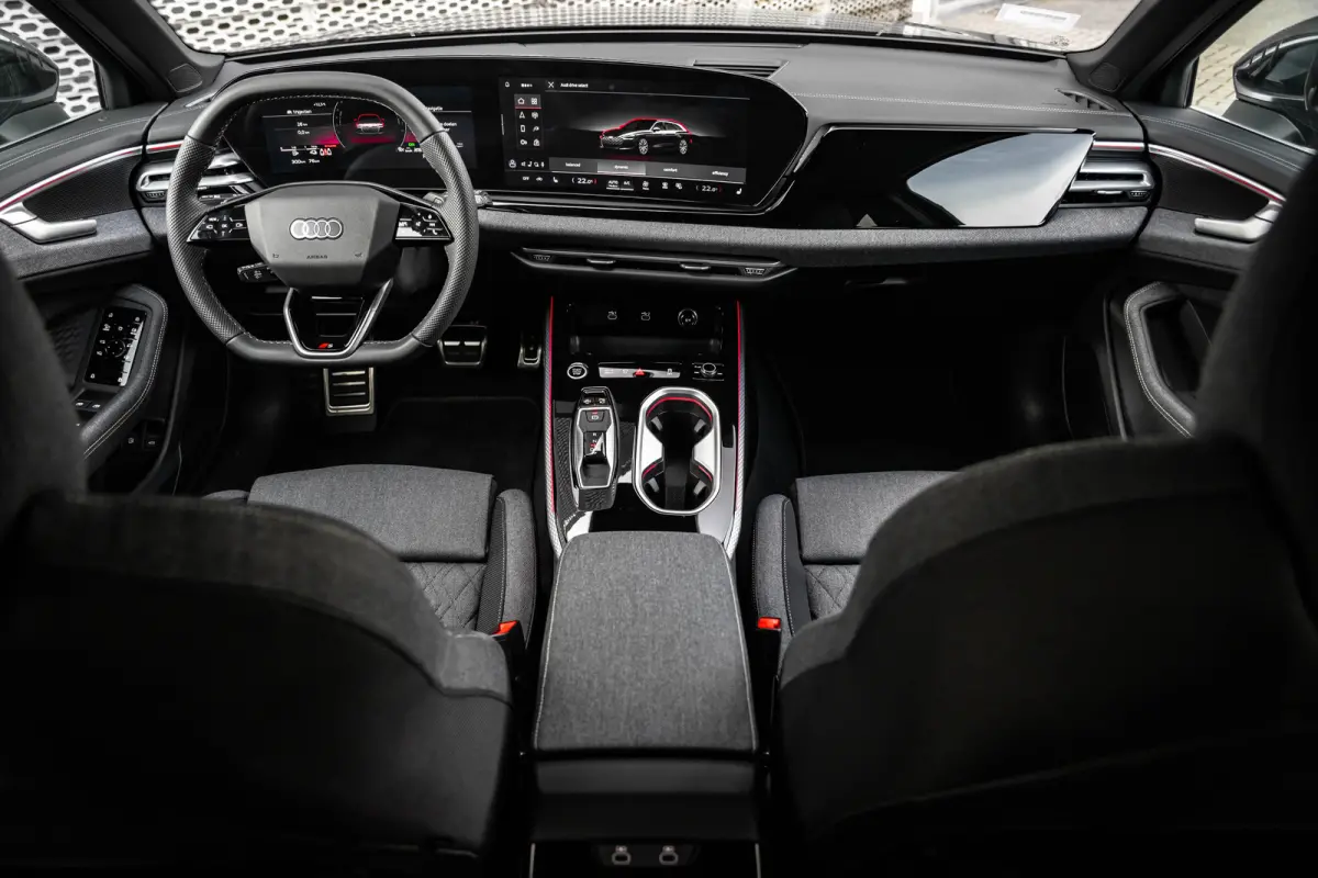 2.0 TFSI e-hybrid quattro 220 kW | Vierwielbesturing | 360 Camera | Trekhaak | 19" |