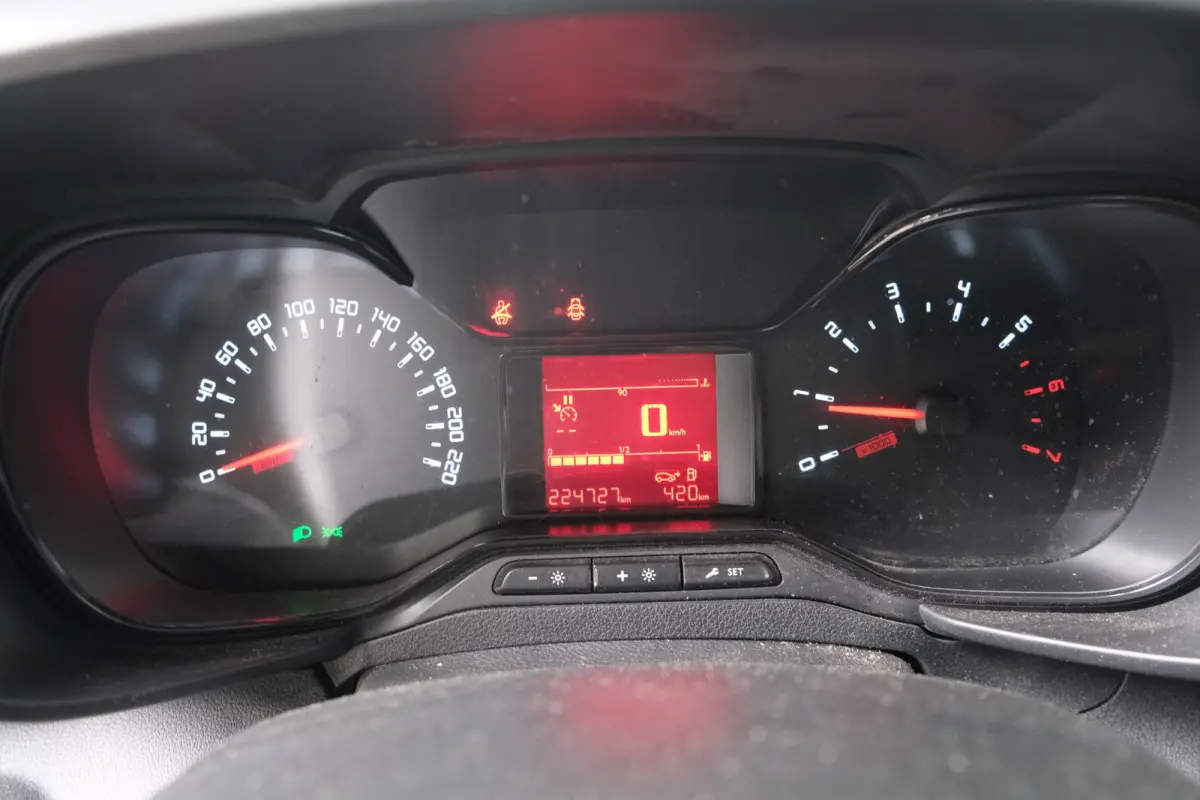 1.5 BlueHDI Control