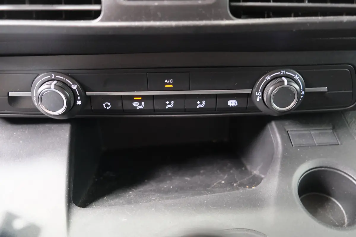 1.5 BlueHDI Control