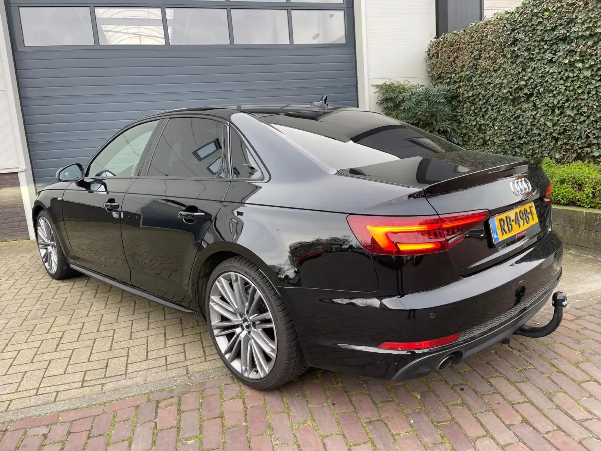 1.4 TFSI Sport S line black edition/Leder/Navi/Keyless entry-Go