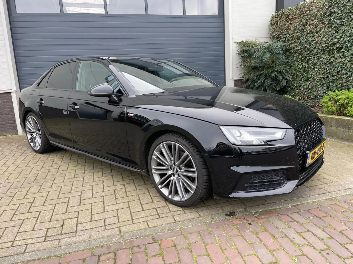 1.4 TFSI Sport S line black edition/Leder/Navi/Keyless entry-Go