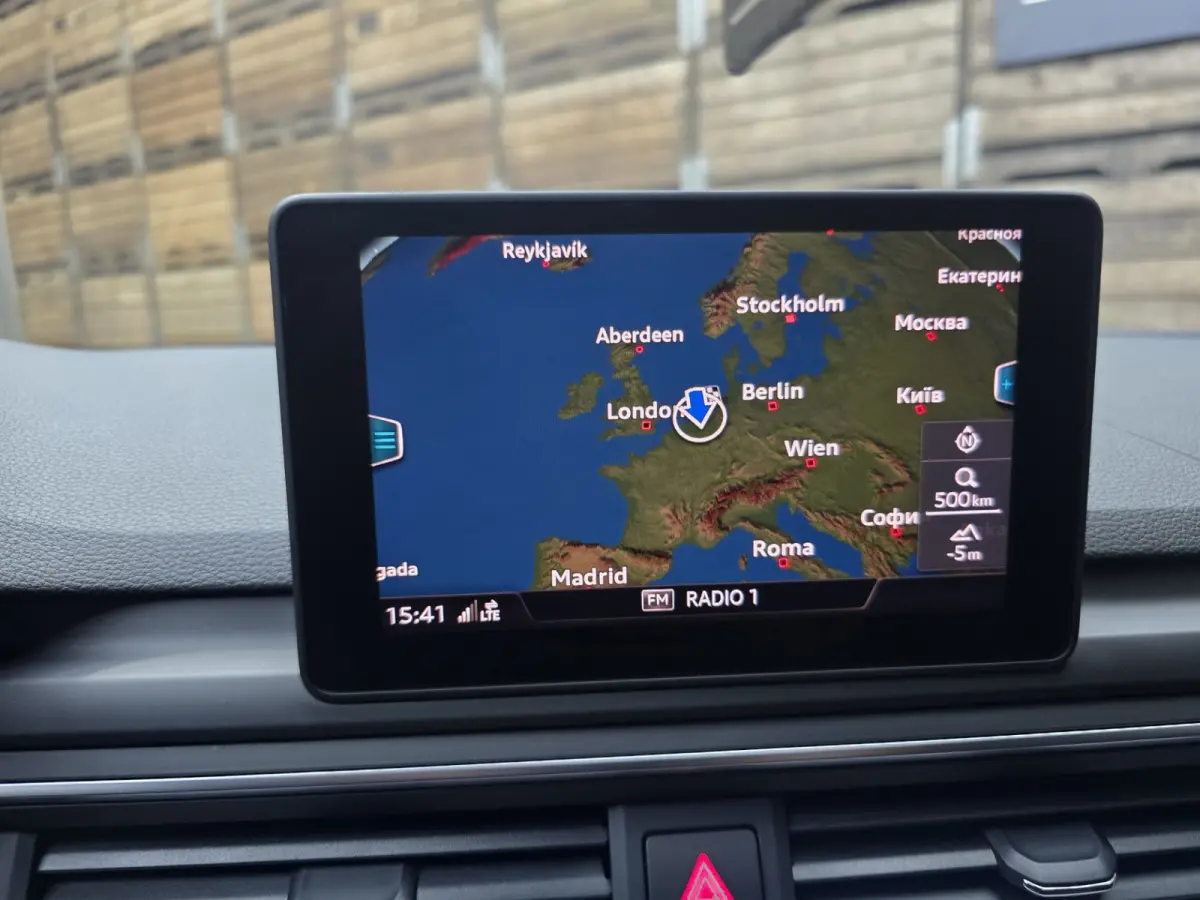 35 TFSI Sport S-line edition 3x S Line Navi Keyless Clima 19"LM