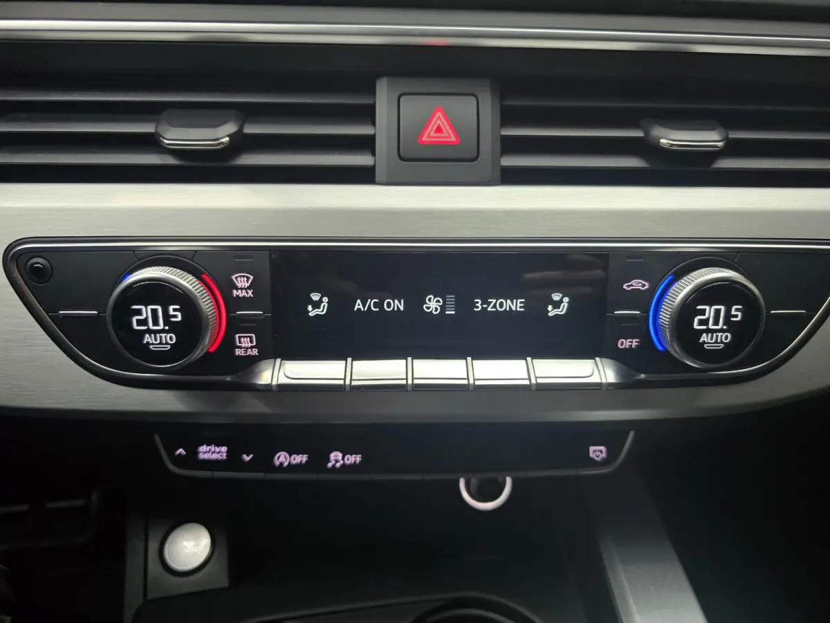 35 TFSI Sport S-line edition 3x S Line Navi Keyless Clima 19"LM
