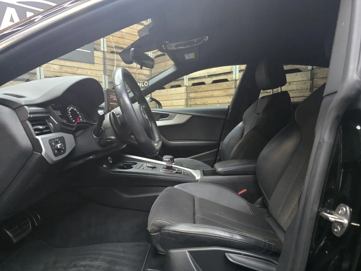 35 TFSI Sport S-line edition 3x S Line Navi Keyless Clima 19"LM