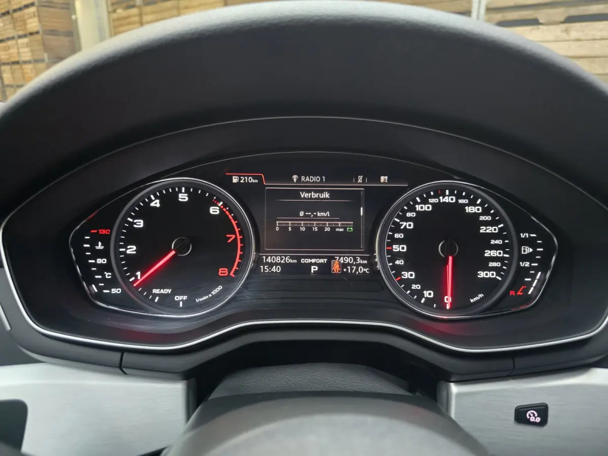 35 TFSI Sport S-line edition 3x S Line Navi Keyless Clima 19"LM