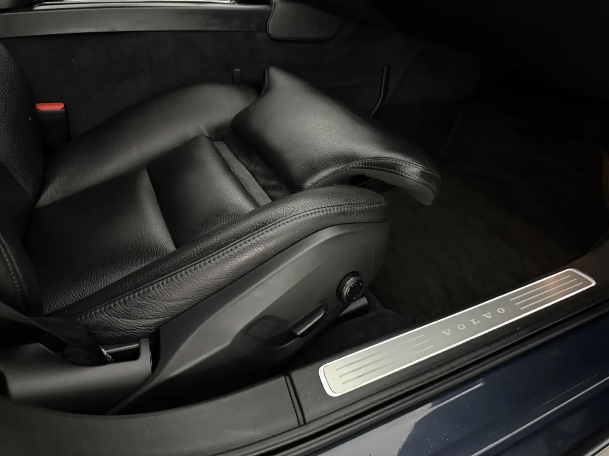 2.0 T5 90th Anniversary Edition | LPG | Virtual | Camera | Carplay | Trekhaak | Cruise | NAP