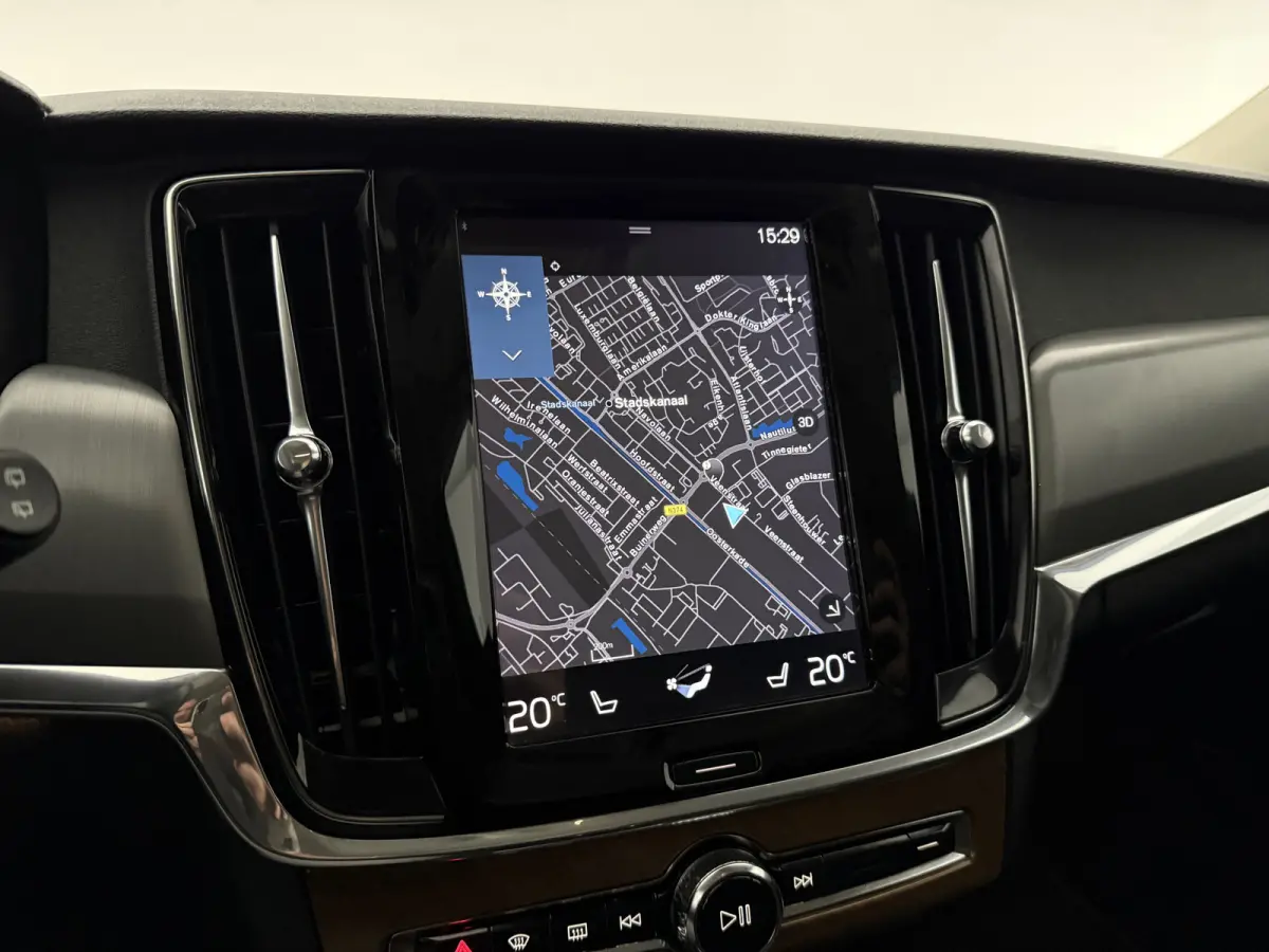 2.0 T5 90th Anniversary Edition | LPG | Virtual | Camera | Carplay | Trekhaak | Cruise | NAP