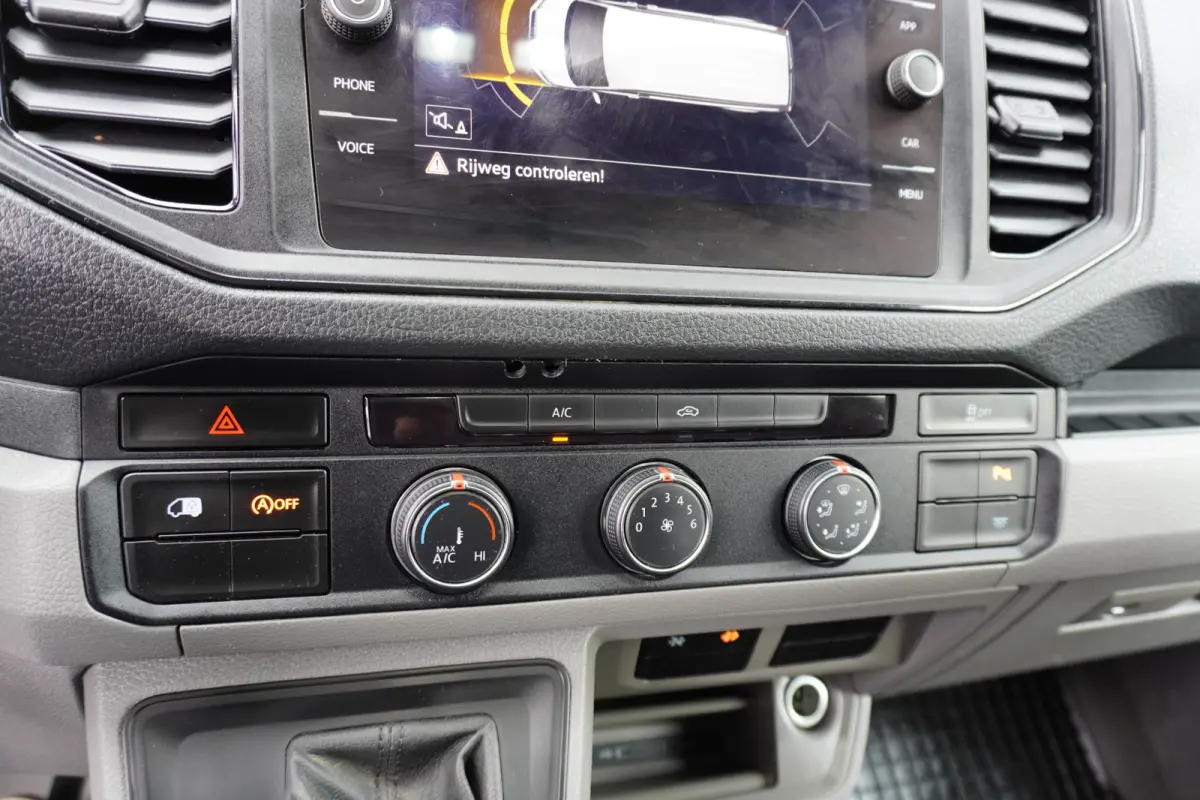 180pk Automaat L3H3/L2H2 Trekhaak Apple Carplay Camera Kasten inrichting Cruise control Standkachel