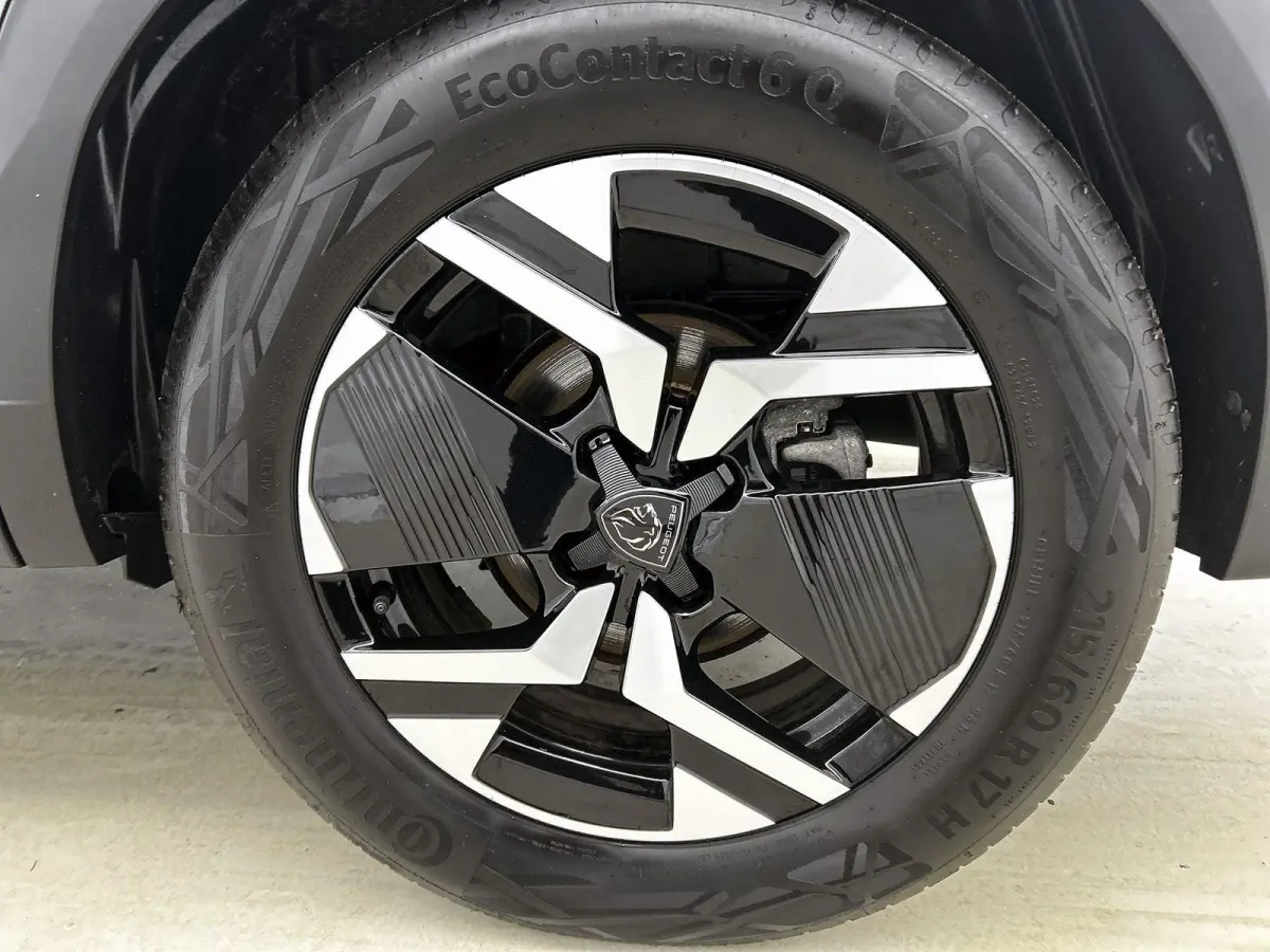 EV 156pk Allure Avantage 54 kWh Automaat | Navigatie | ACCU 98% |  360° Camera | 3-Fase | Adaptieve Cruise Control | Dodehoekdetectie | Climate Control | 17"LMV | Apple Carplay/Android Auto