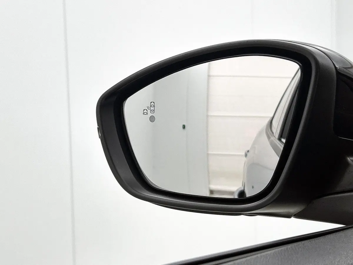 EV 156pk Allure Avantage 54 kWh Automaat | Navigatie | ACCU 98% |  360° Camera | 3-Fase | Adaptieve Cruise Control | Dodehoekdetectie | Climate Control | 17"LMV | Apple Carplay/Android Auto